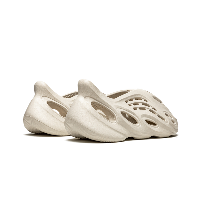 Yeezy Foam Runner "Ararat"