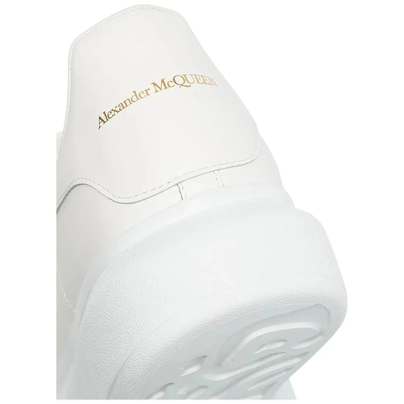 Alexander McQueen "All White"