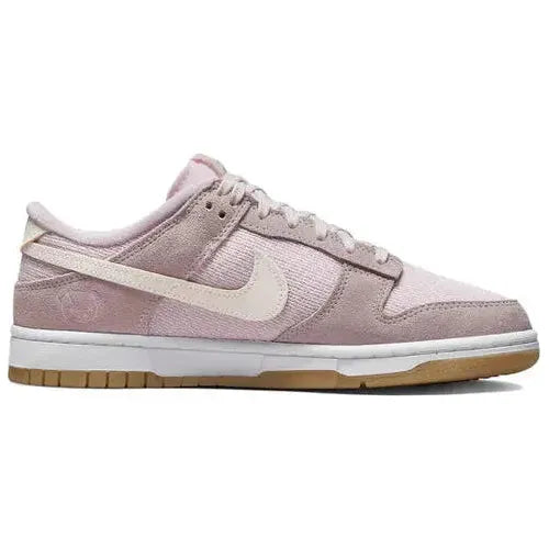 Dunk Low "Pink Teddy Bear"