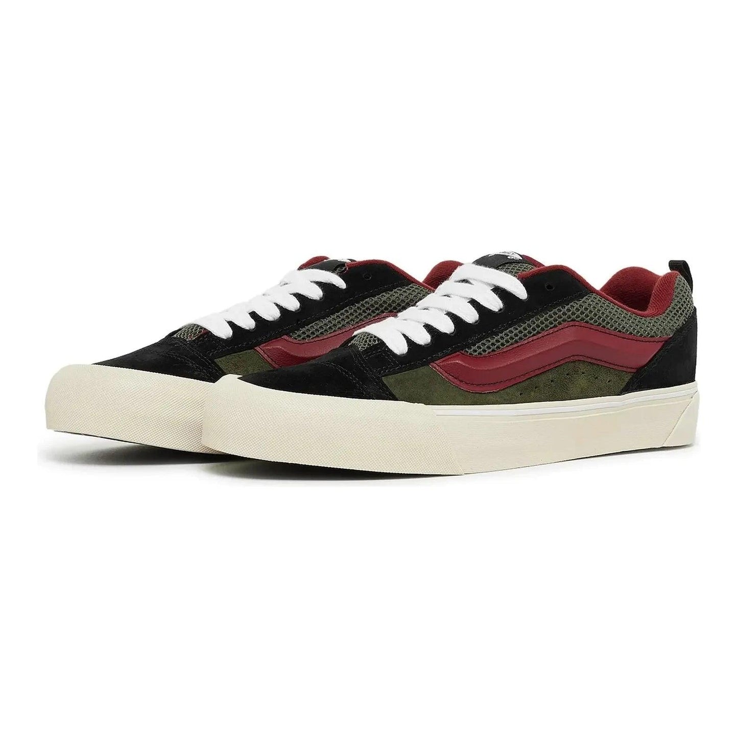 Vans Knu Skool VLT TLX Devil's Details