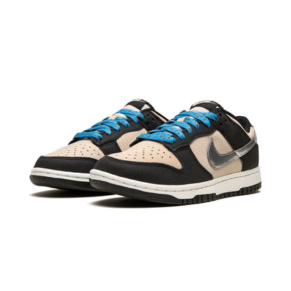Dunk Low "Starry Laces"