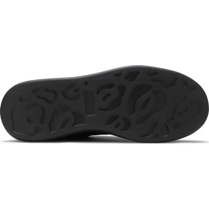 Alexander McQueen "All Black"