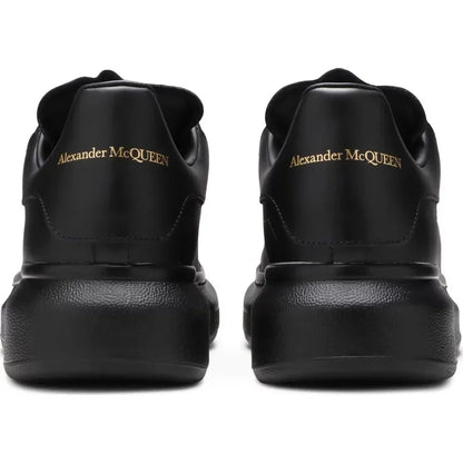 Alexander McQueen "All Black"