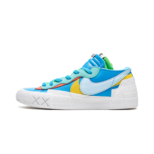 Blazer Low Sacai "Kaws Blue"
