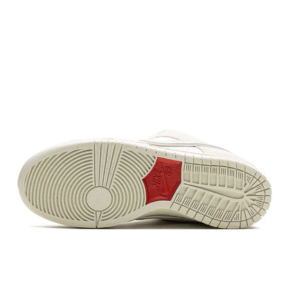 Dunk Low "Valentine's Day - Low Love Found"