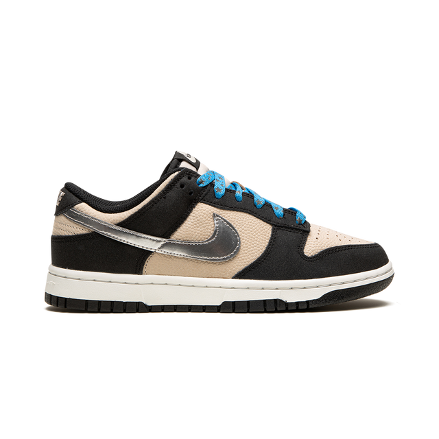 Dunk Low "Starry Laces"