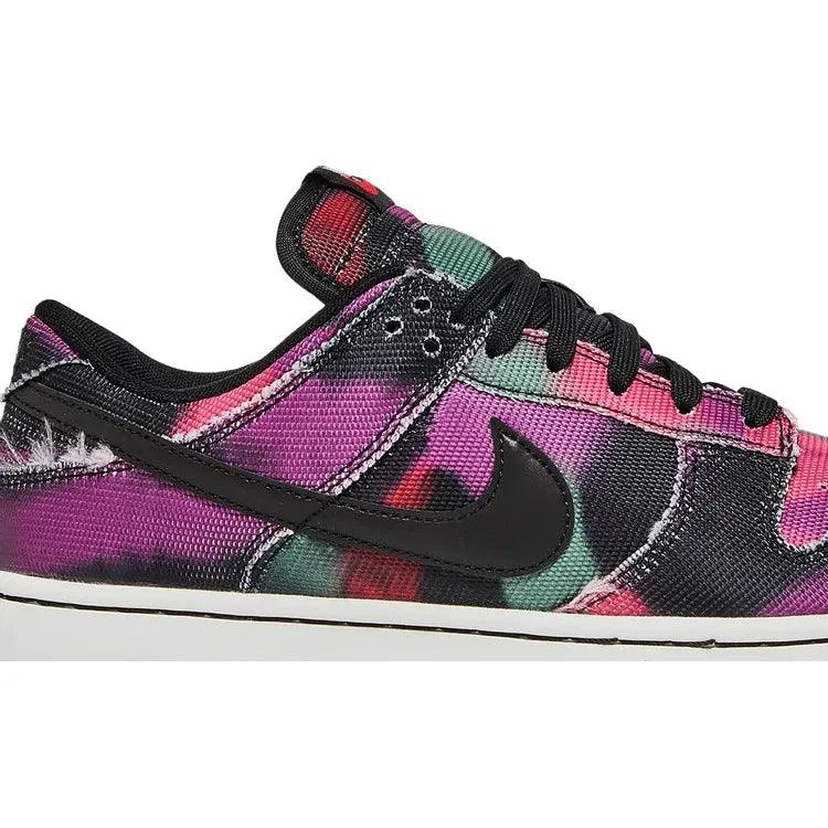 Dunk Low "Graffiti"