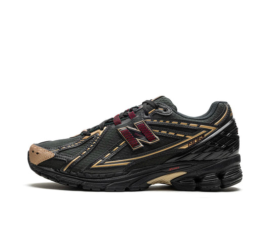 New Balance 1906R "Kith- Black