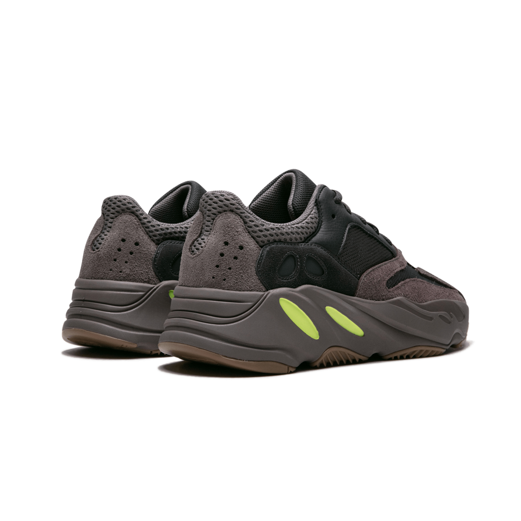 Yeezy Boost 700 "Mauve"