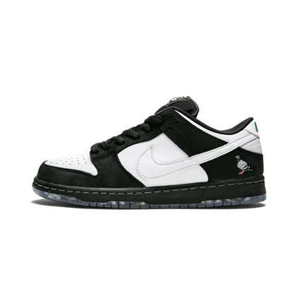 Dunk Low "Panda Pigeon"