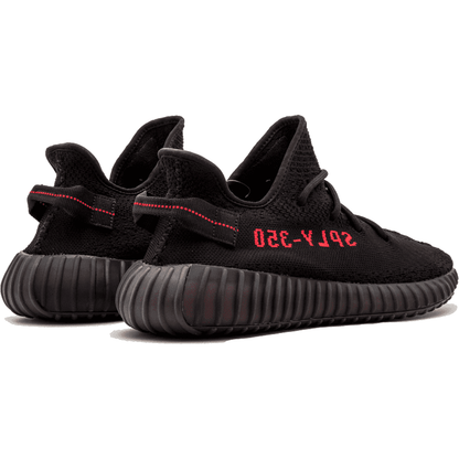 YEEZY BOOST 350 V2.