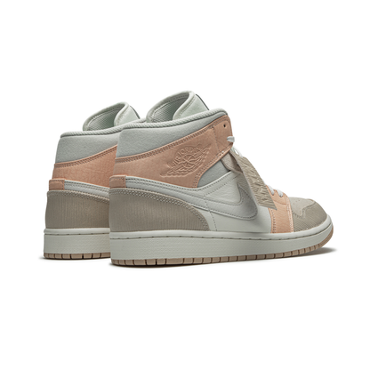 Air Jordan 1 Mid "Milan"