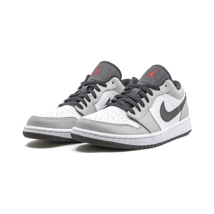 Air Jordan 1 Low "Light Smoke Grey"