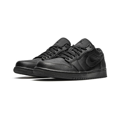 Air Jordan 1 Low "Triple Black"