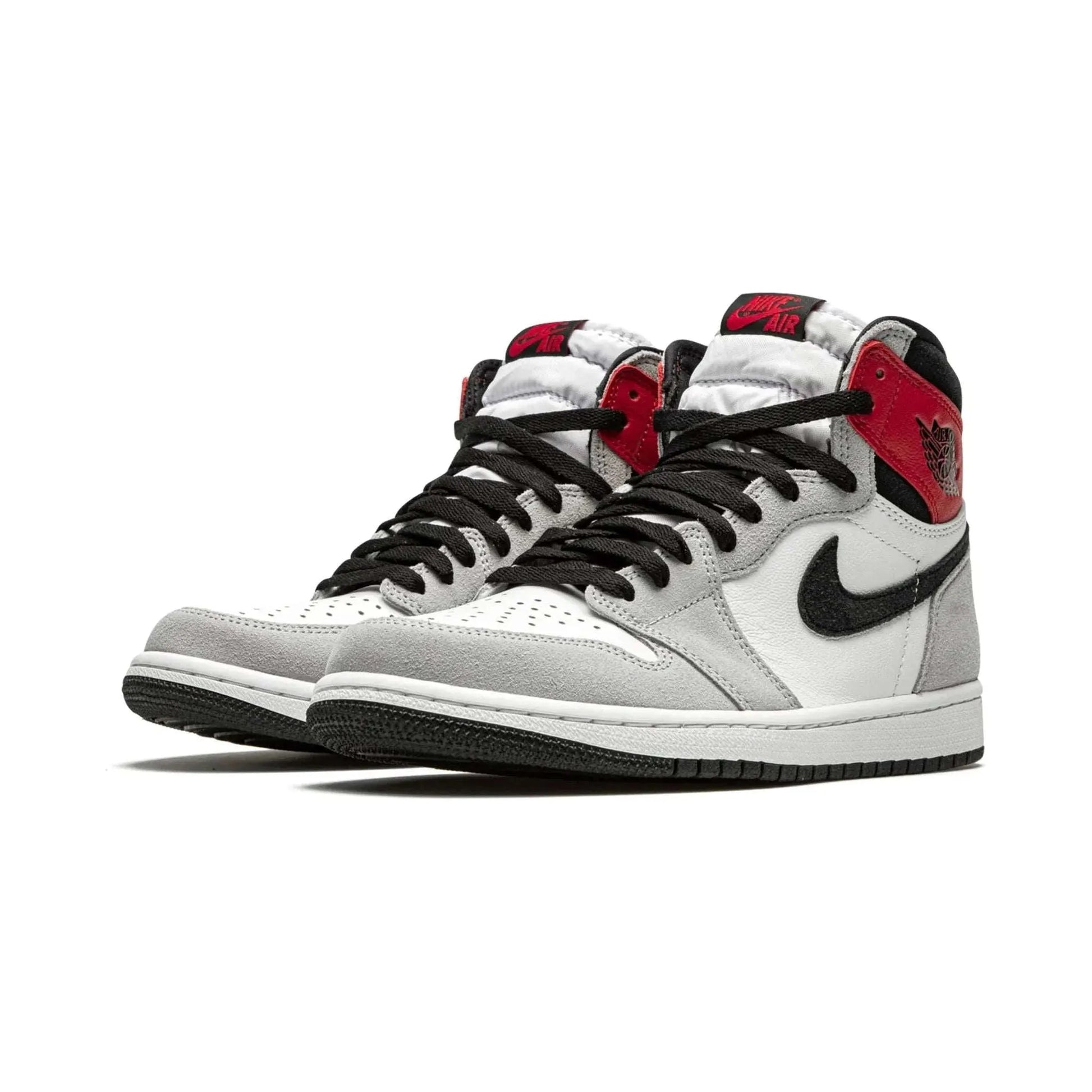 AIR JORDAN 1  "LIGHT SMOKE GREY"