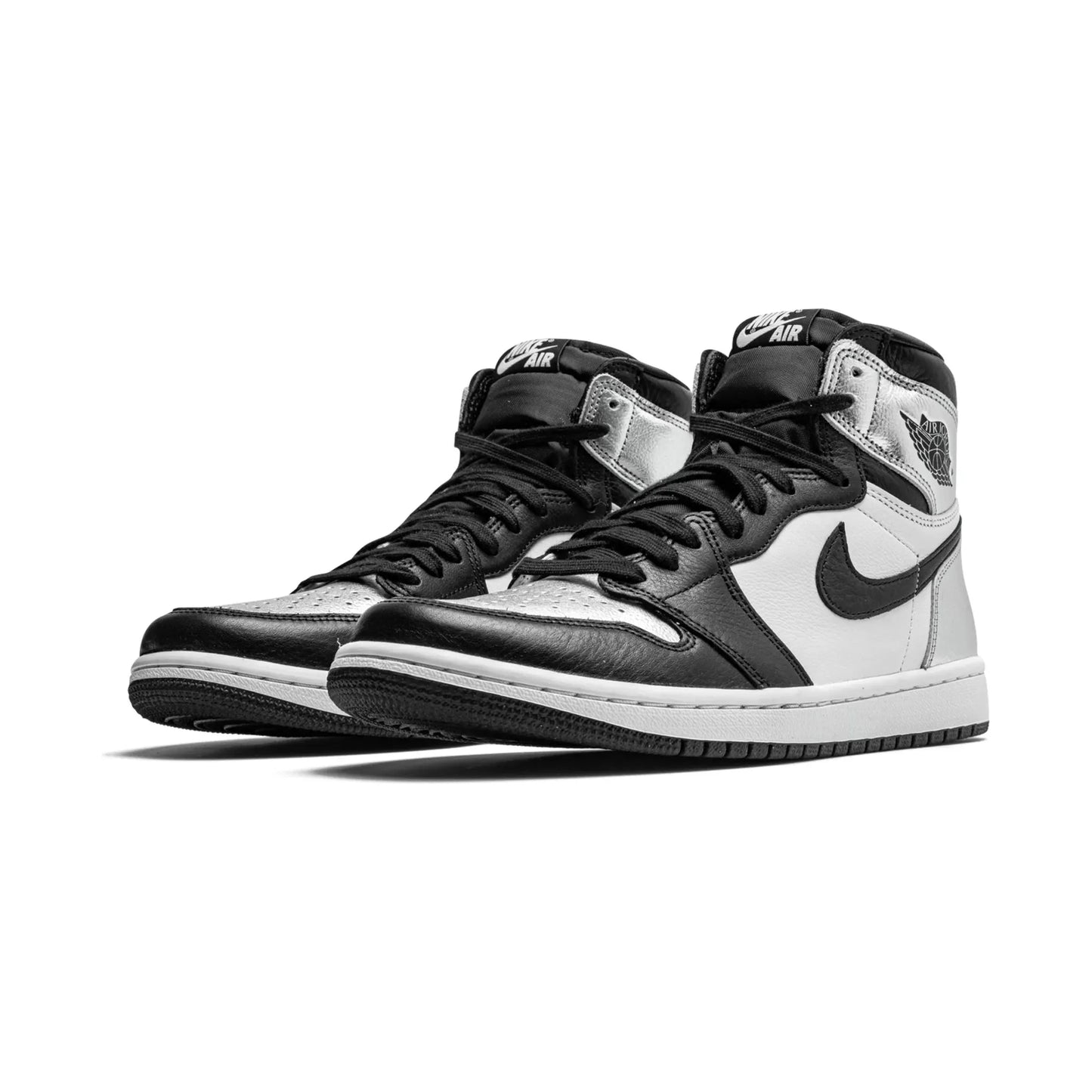 Air Jordan 1 "Silver Toe"