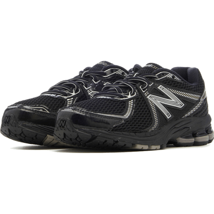 New Balance 860 "Black Silver"