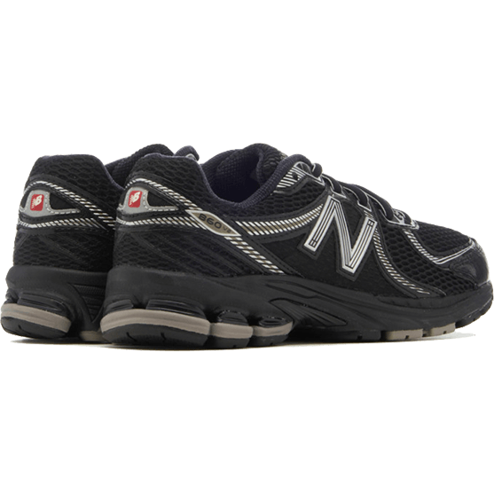 New Balance 860 "Black Silver"