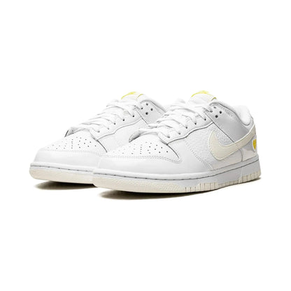 Dunk Low "Yellow Heart"