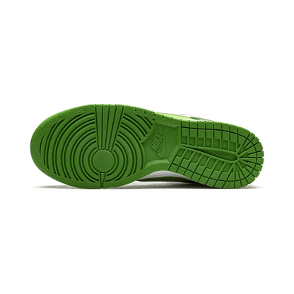 Dunk Low "Chlorophyll Green"